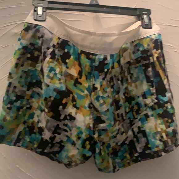 Mr. Turk of California Men’s graphic print swim trunks. - Picture 3 of 4